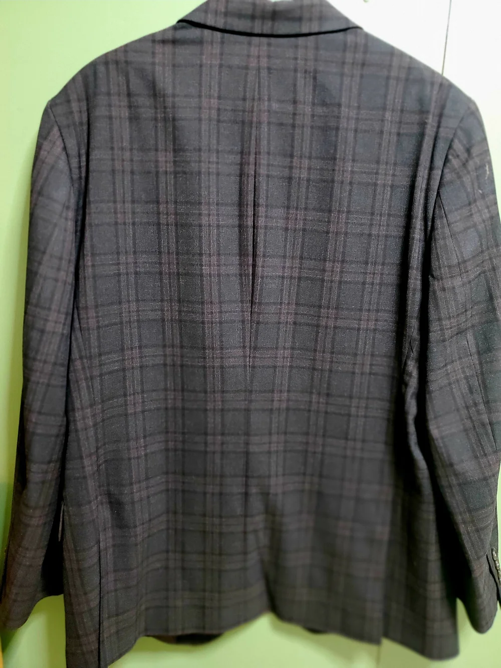 Stafford Men's Dark Charcoal Plaid Sport Coat